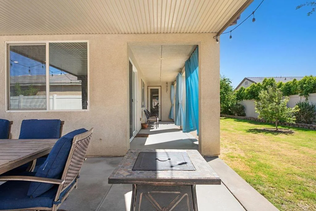 Photo of 82813 Longfellow Court