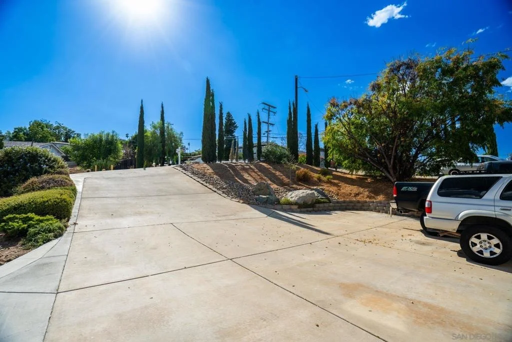 Photo of 11820 Gardena