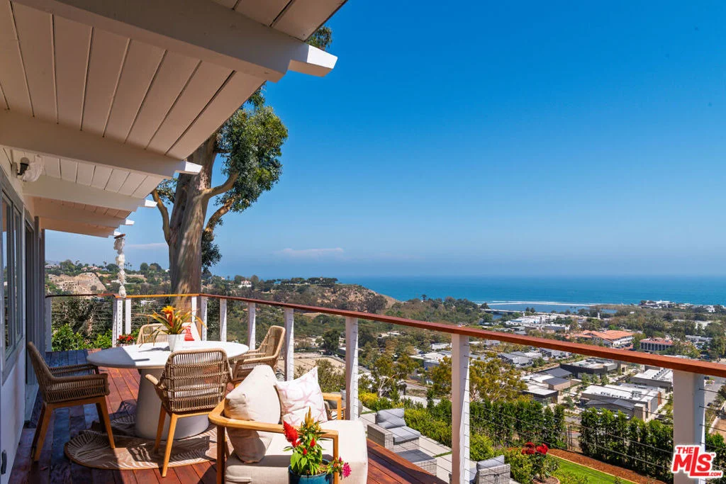 Photo of 23706 Harbor Vista Drive