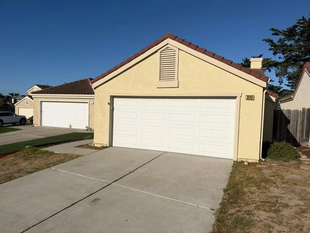 Photo of 3249 Coral Way