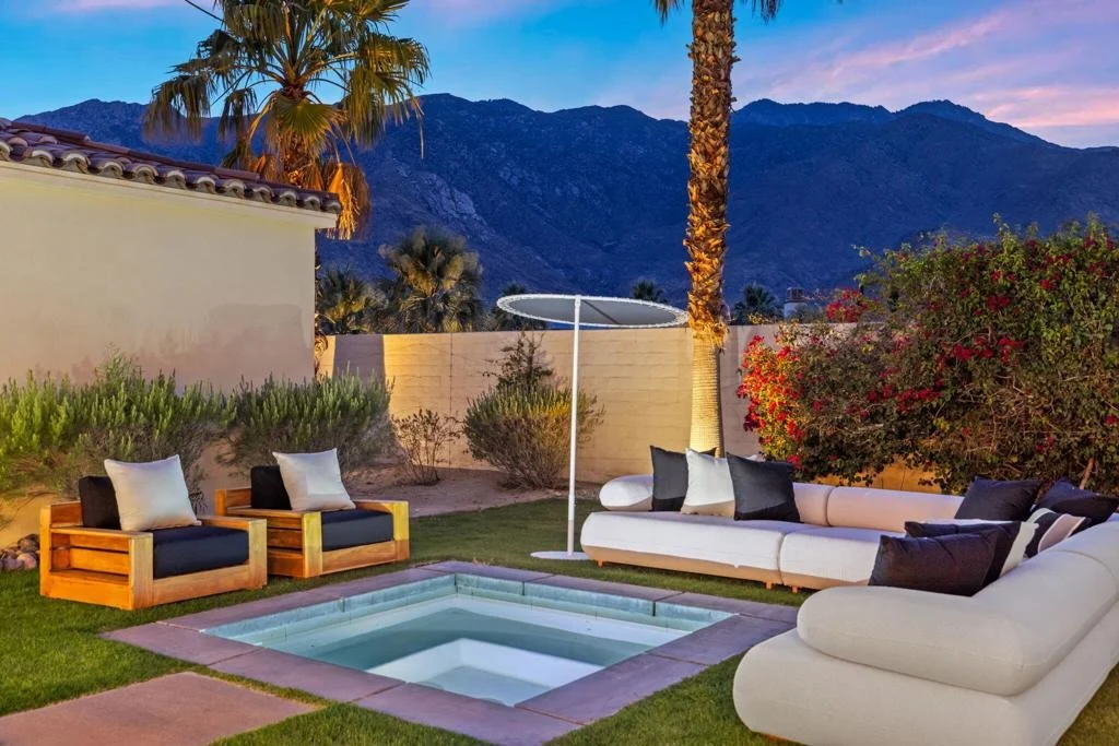 Photo of 3085 Arroyo Seco
