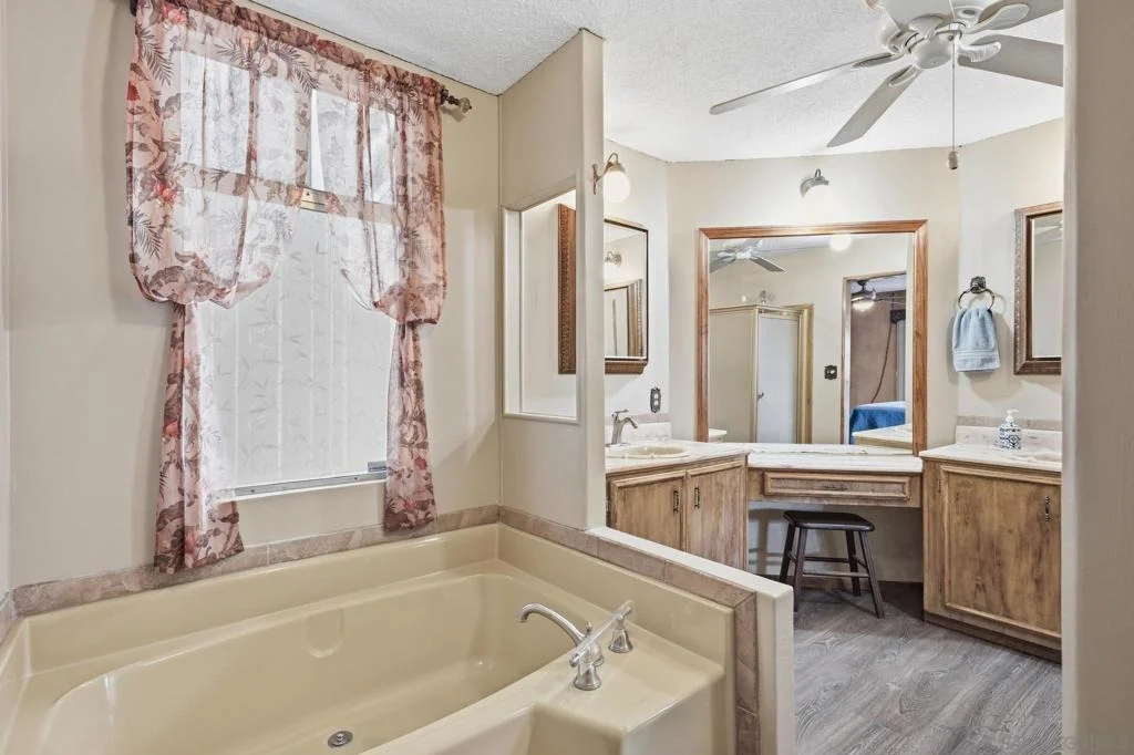 Photo of 1370 Cabrillo Drive
