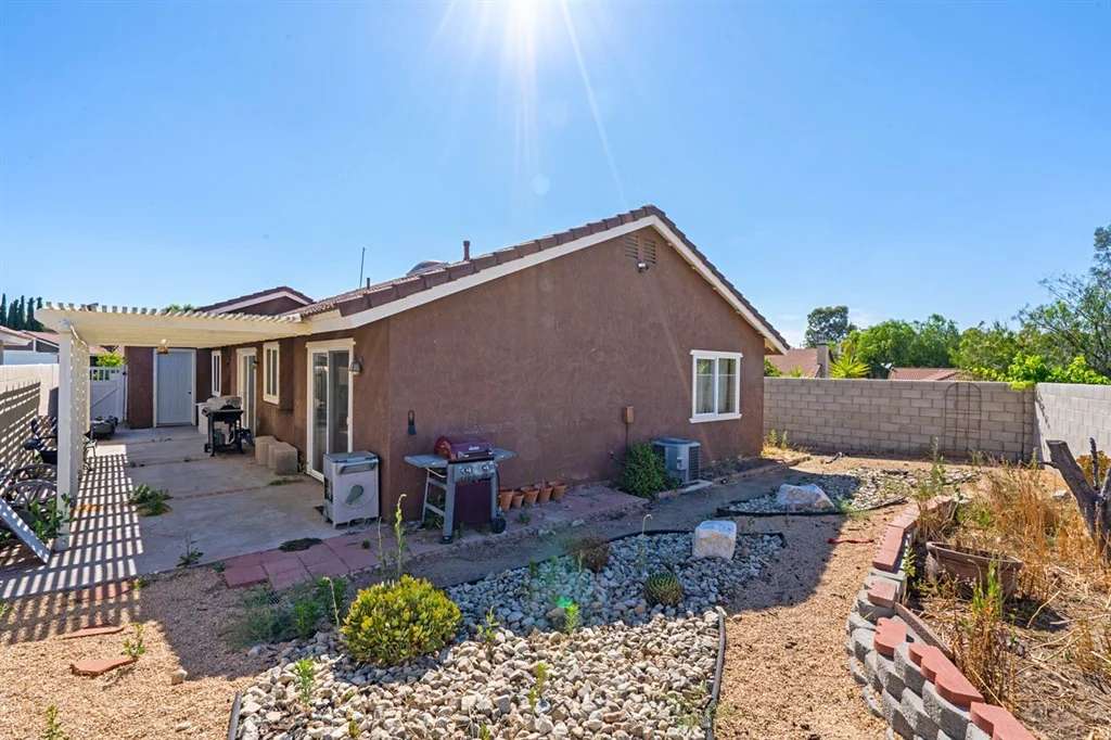Photo of 39380 Canyon Rim Cir