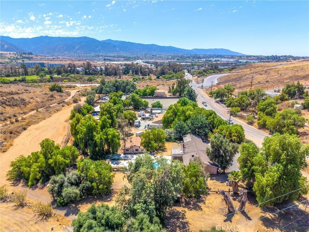 Photo of 9099 Cajalco