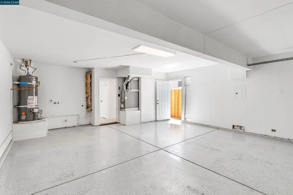 Photo of 317 Brookview Dr