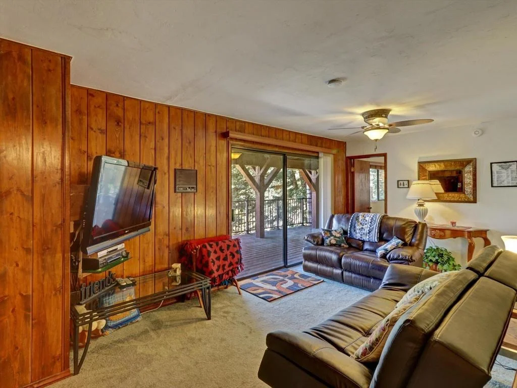 Photo of 214 S Fairway Drive