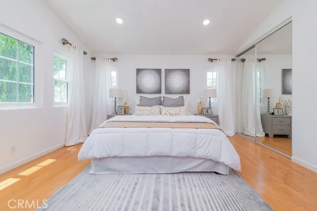 Photo of 2310 Cascade