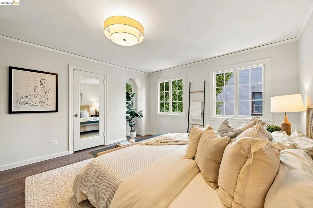 Photo of 939 Hillcroft Circle