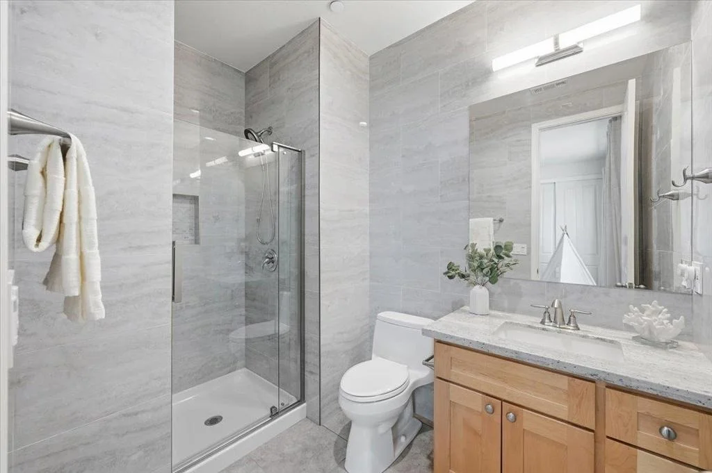 Photo of 1367 Shore Drive
