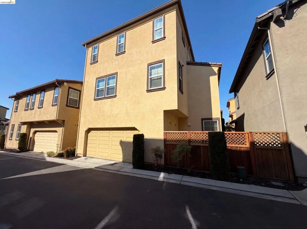 Photo of 3087 Vittoria Loop