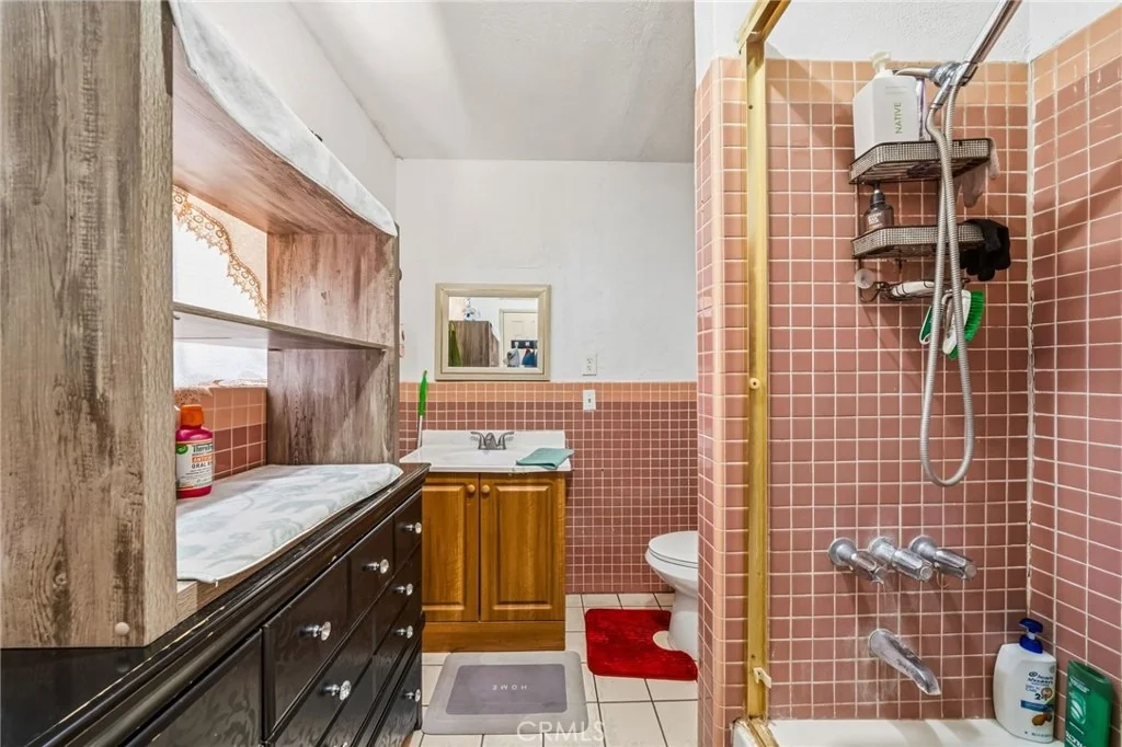 Photo of 4035 Beck