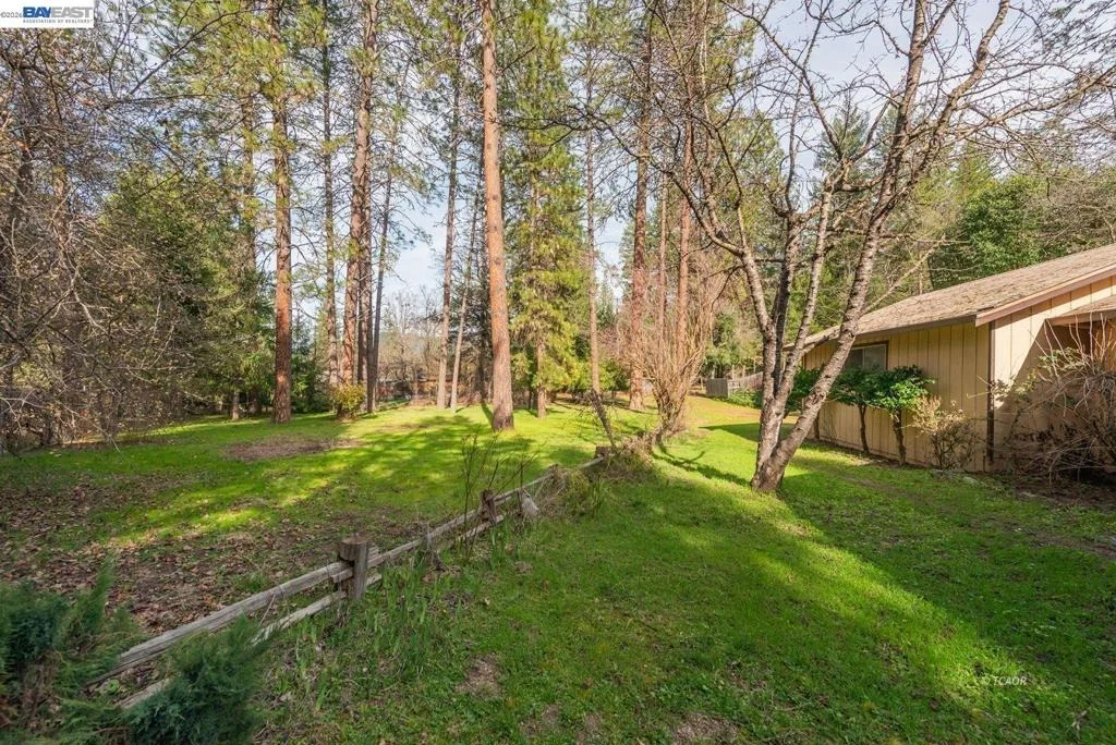 Photo of 376 Mountain View Dr.