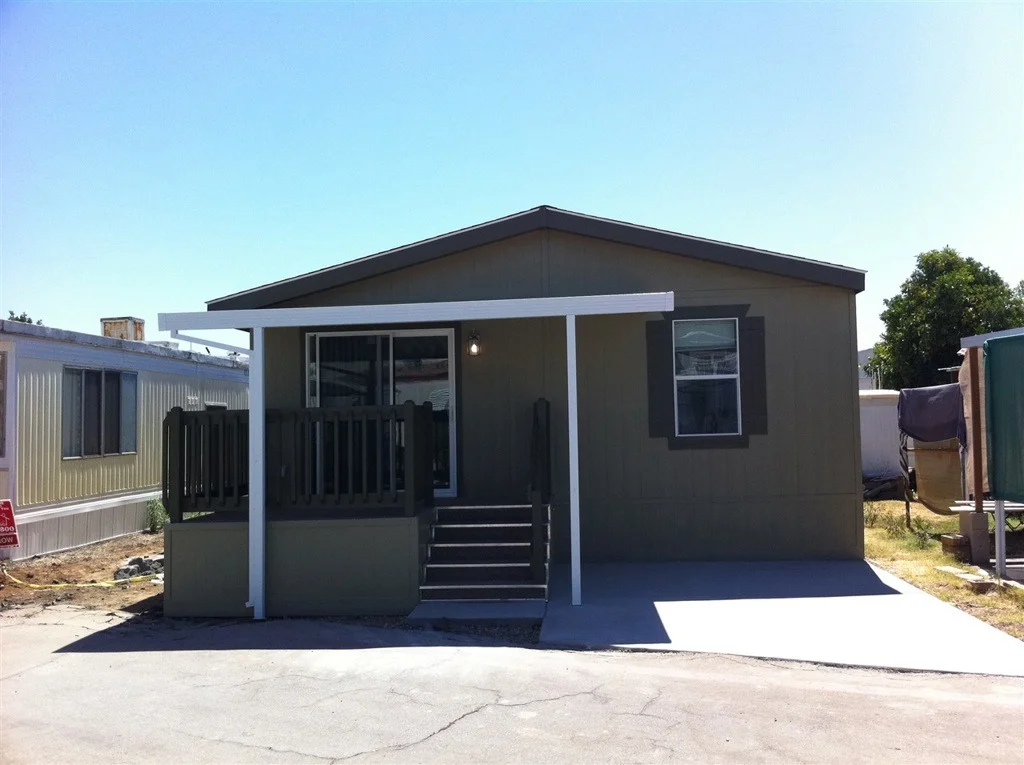 Photo of Unit SPC19 at 9459 Mission Gorge Road