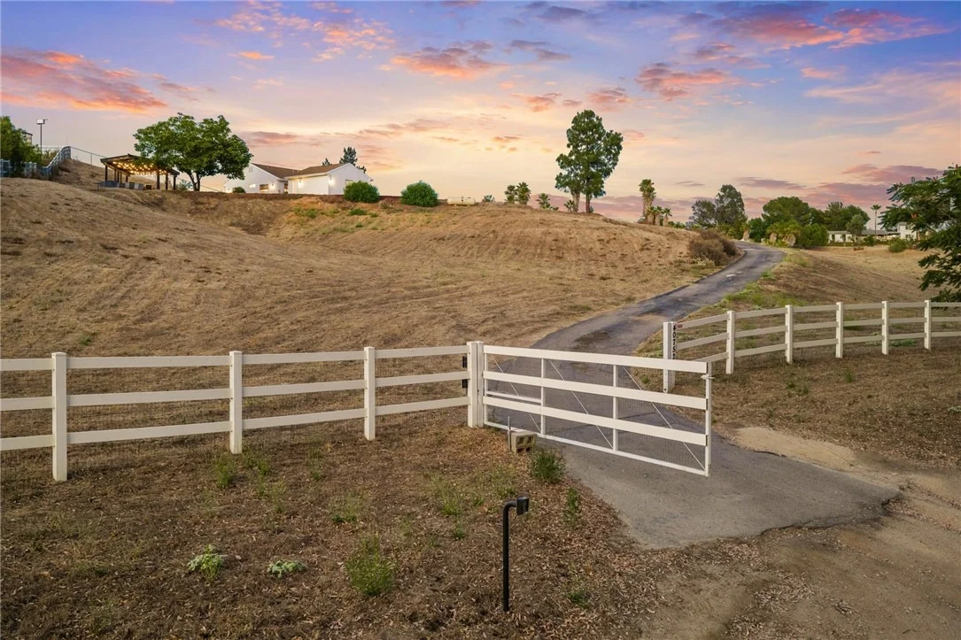 Photo of 40752 Los Amantes Road