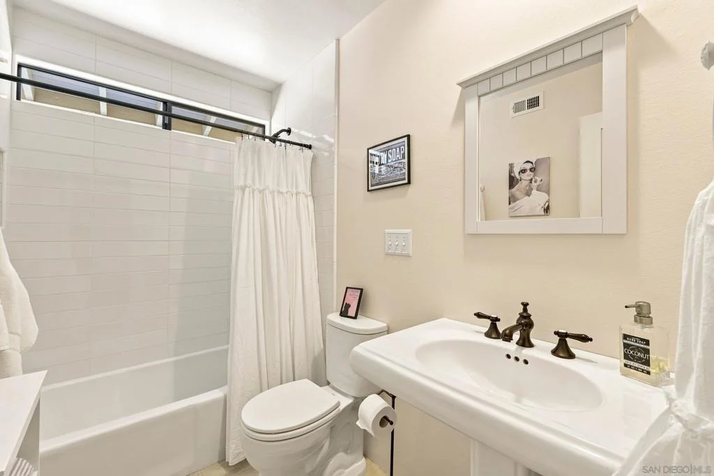 Photo of 1504 Merritt Drive