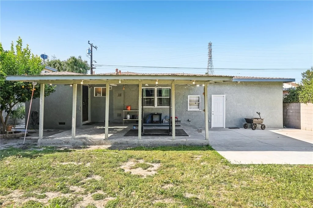 Photo of 8558 Park