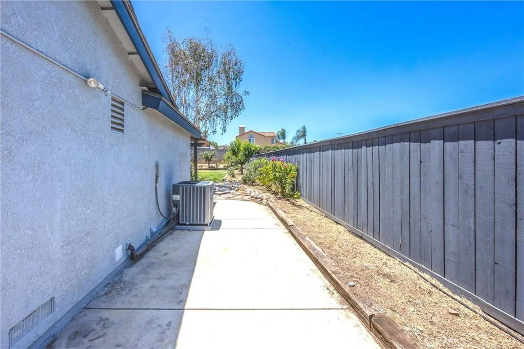 Photo of 1926 S Starfire Ave