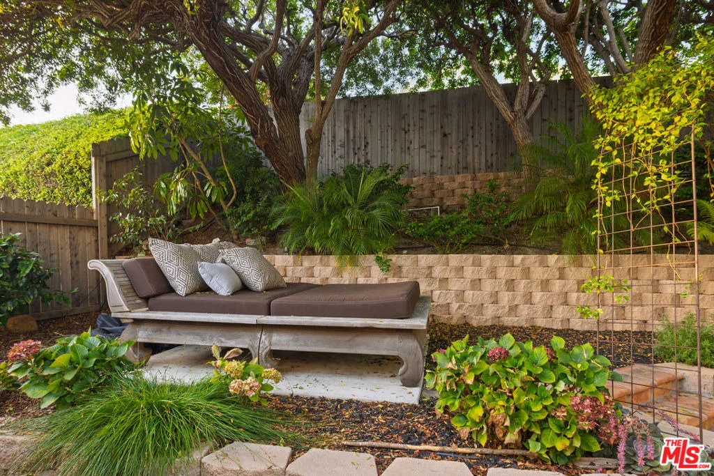 Photo of 1624 Shoreline Drive