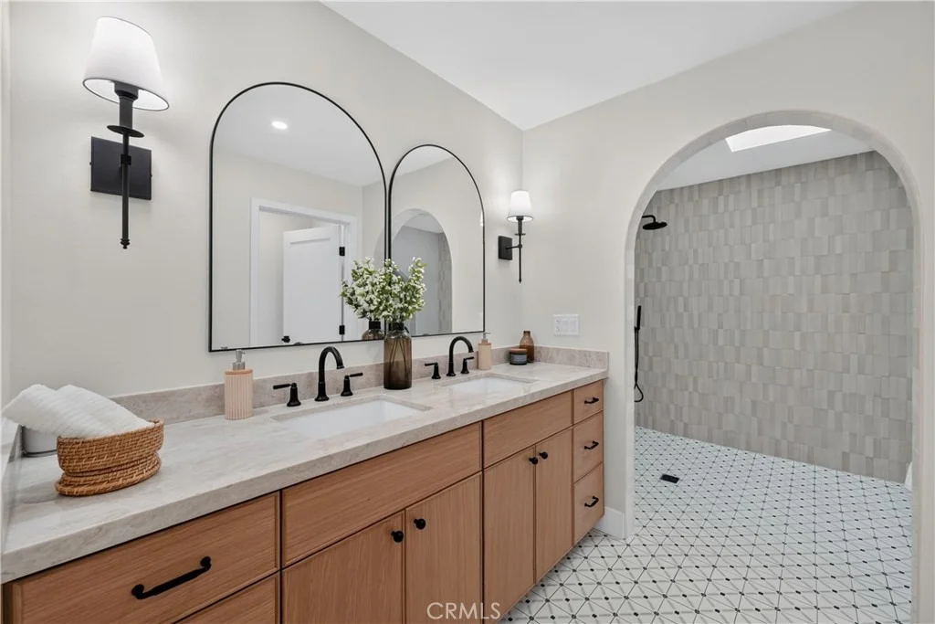 Photo of 5092 E Equestrian