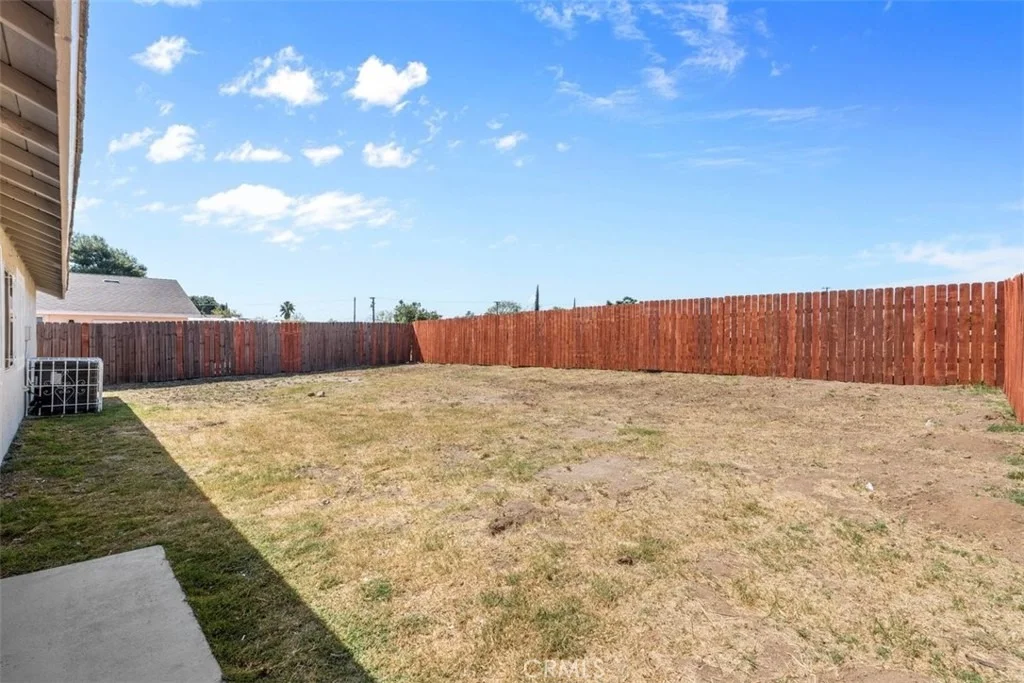 Photo of 2864 Colima