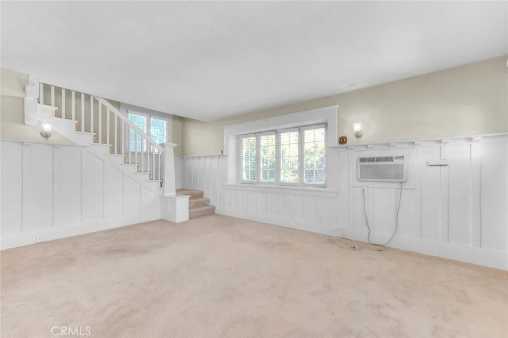 Photo of 563 Claremont