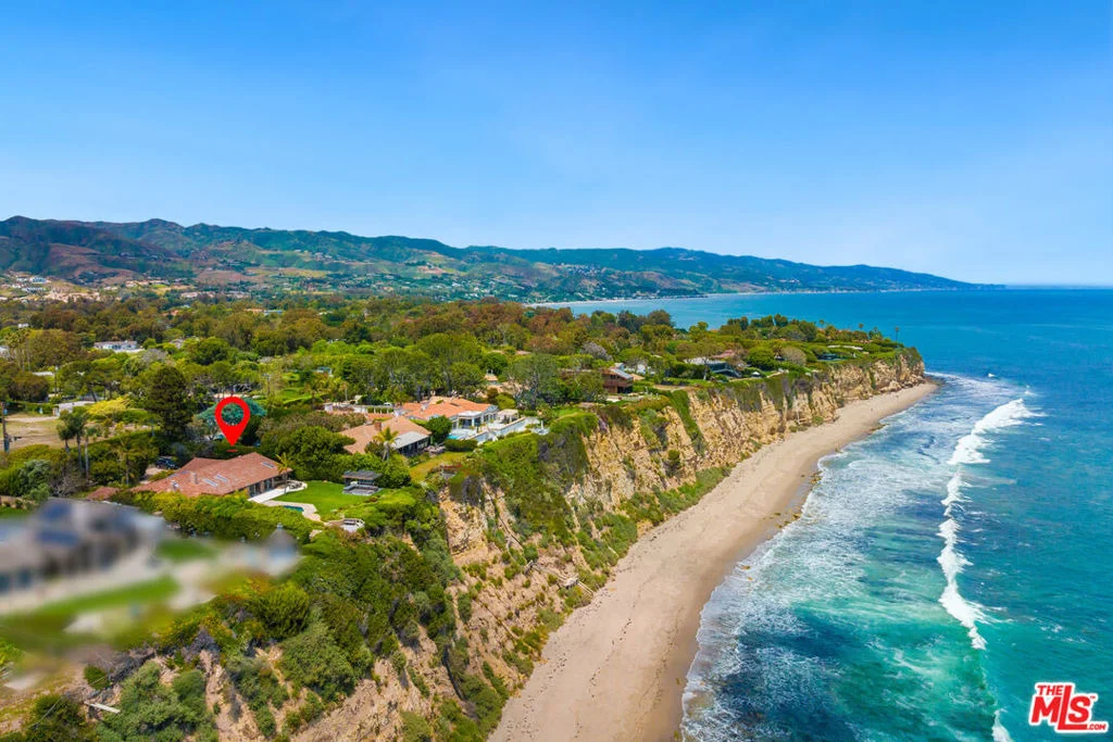 Photo of 29020 Cliffside Drive