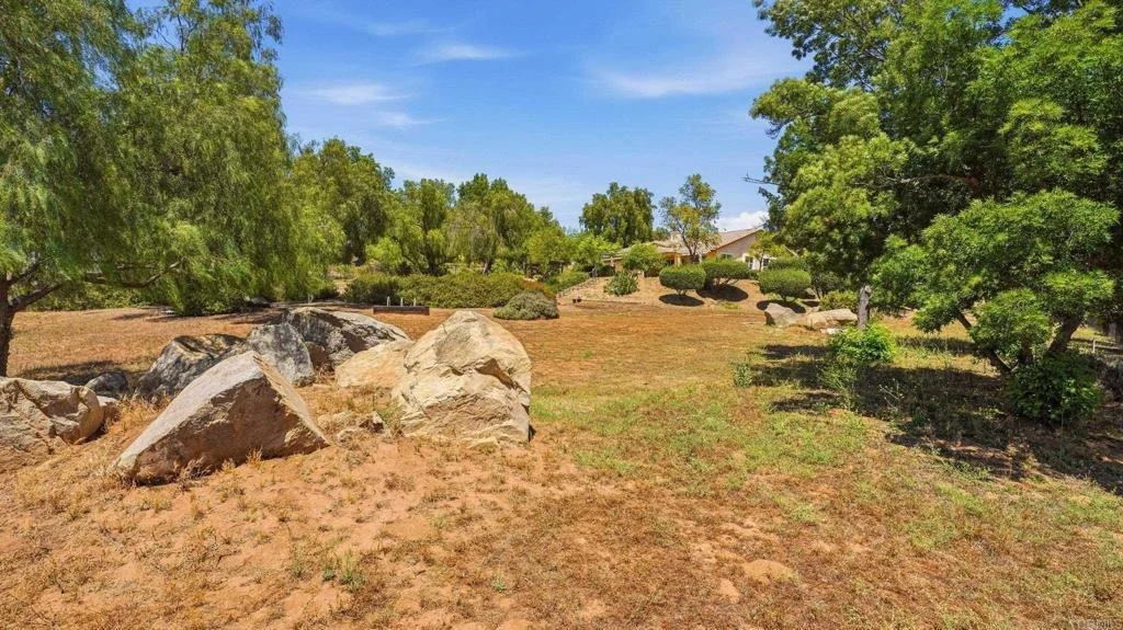 Photo of 2527 Southern Oak Road