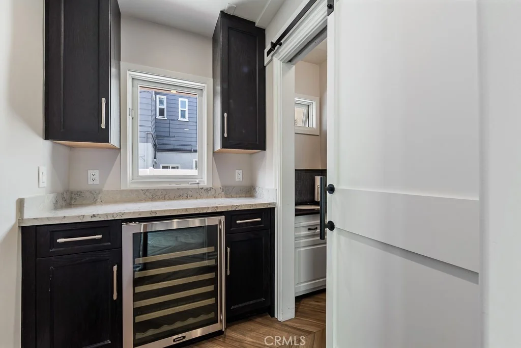 Photo of 170 Saint Joseph