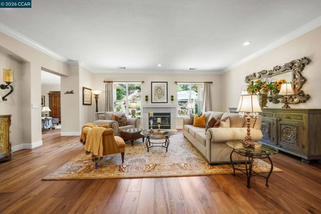 Photo of 110 Forest Hill Dr