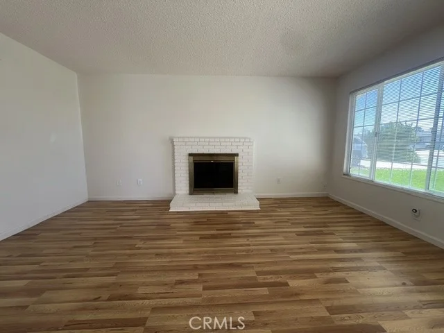 Photo of 3930 Hillview Road