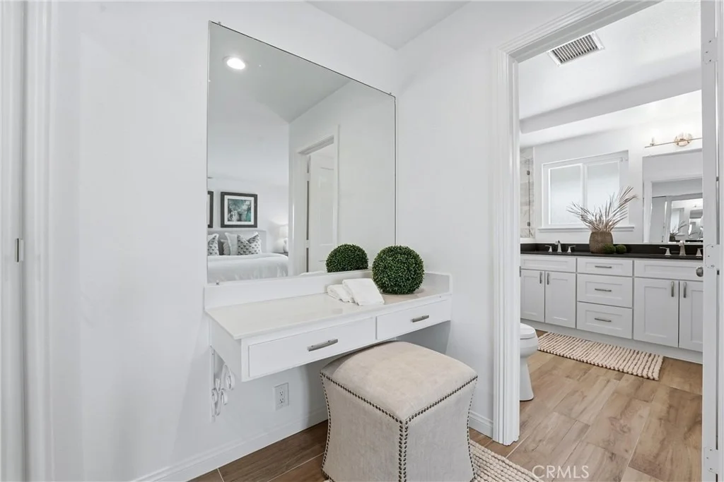 Photo of 26635 Saddleback