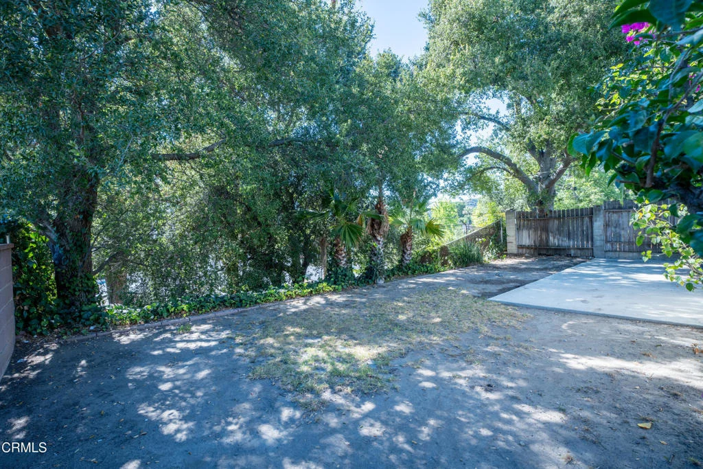 Photo of 9917 Cabanas Avenue