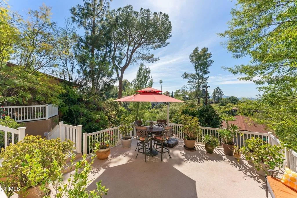 Photo of 436 Redwood Drive