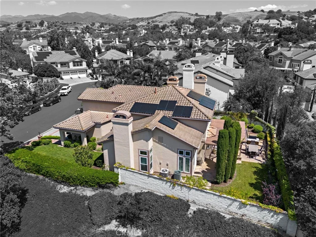 Photo of 2 Stoneridge