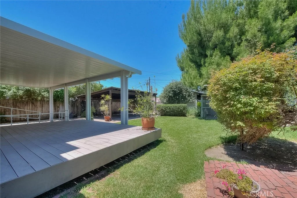 Photo of 563 Claremont