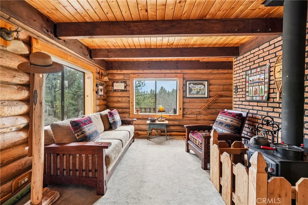 Photo of 33329 Robin Drive