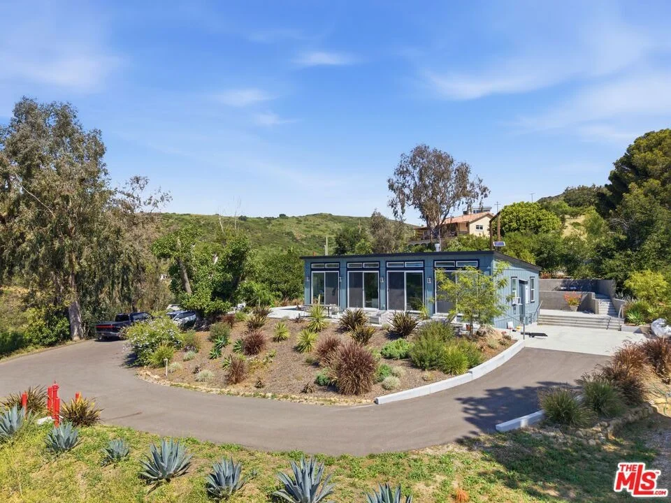 Photo of 3065 S S Foose Road