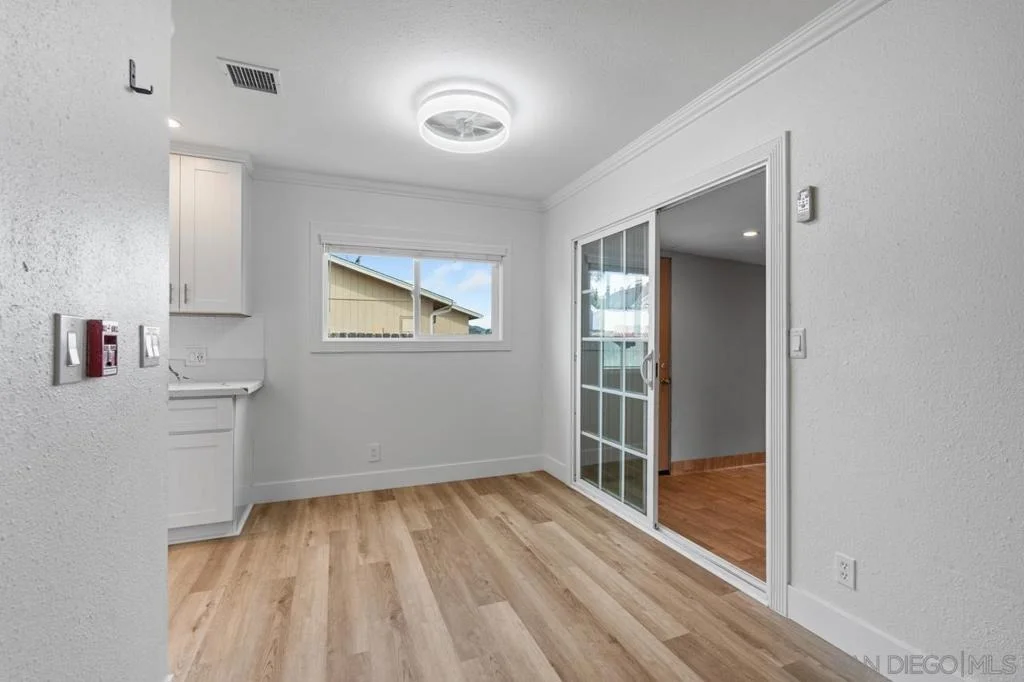 Photo of 8632 Atlas View