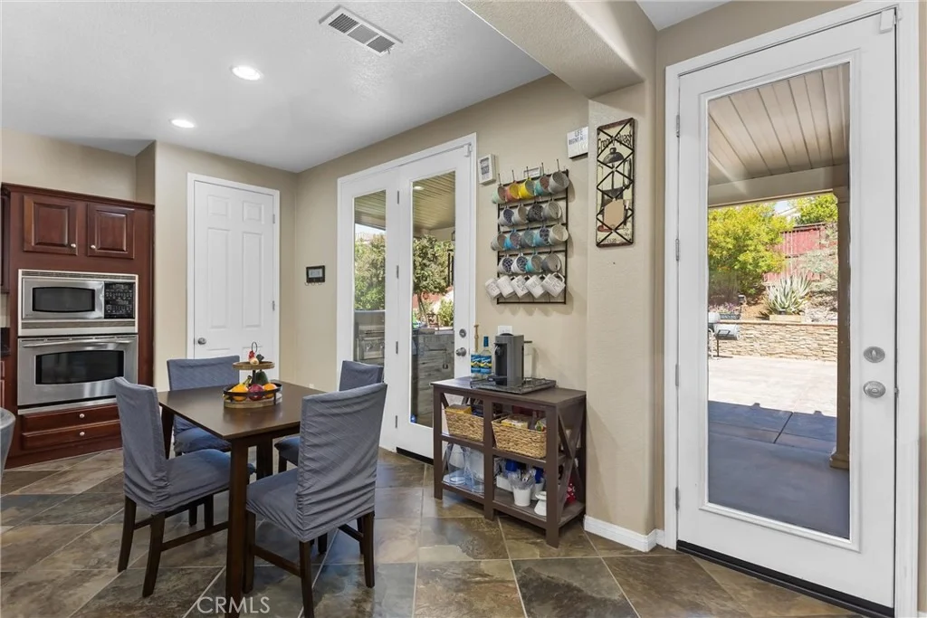 Photo of 1448 Moonlight Drive