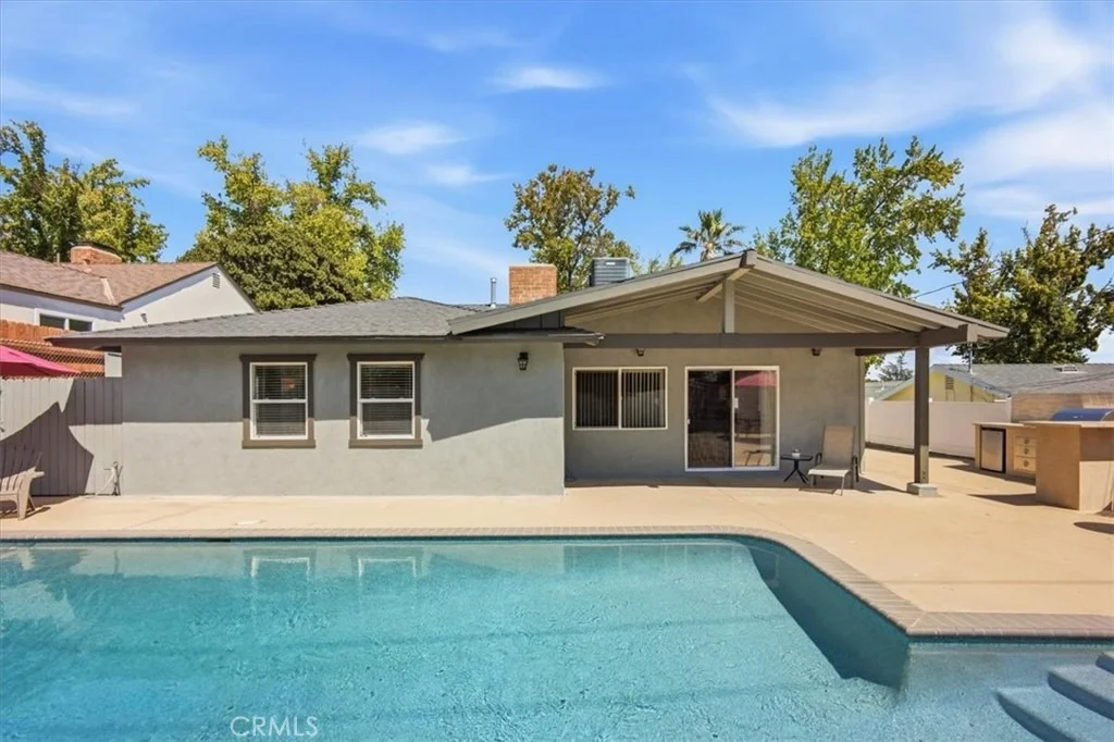 Photo of 1175 Valley View