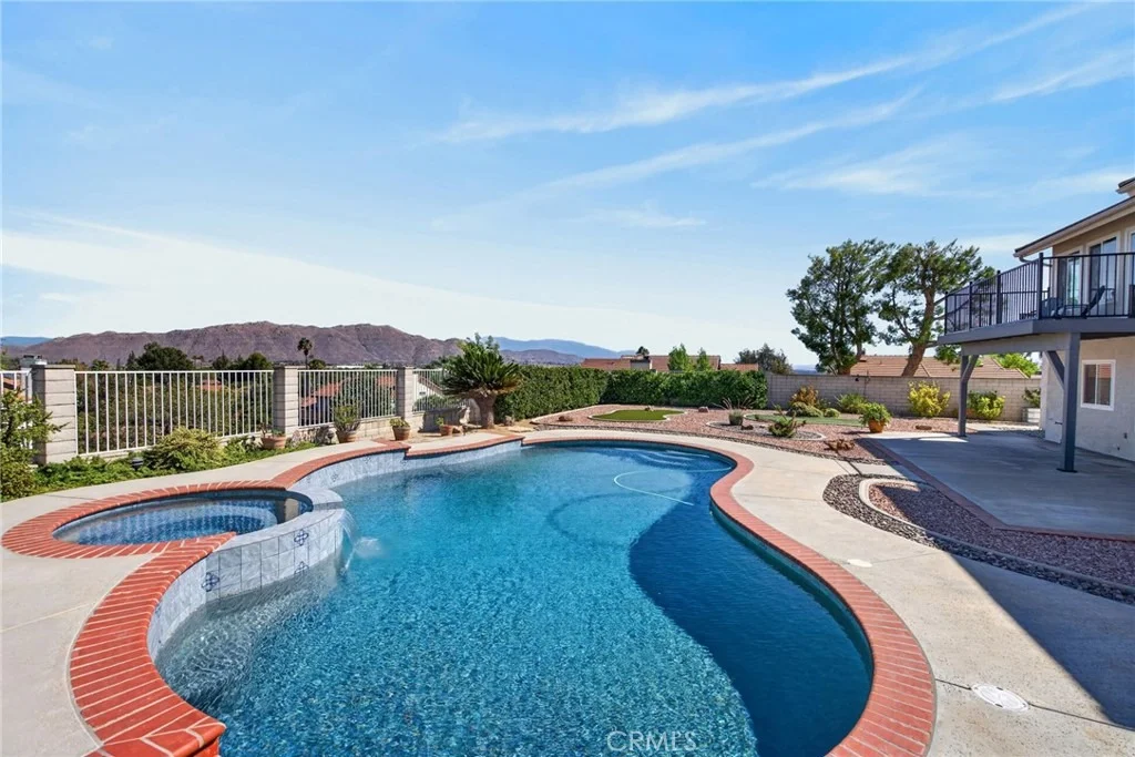 Photo of 280 Clearwood