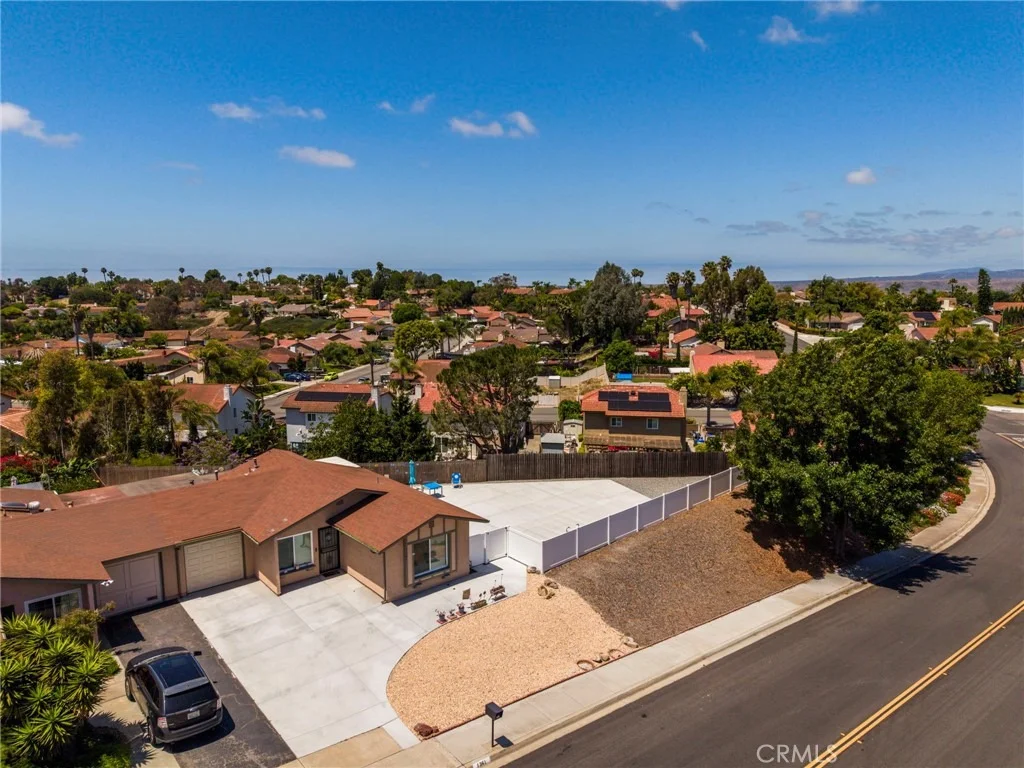 Photo of 1361 Temple Heights Drive