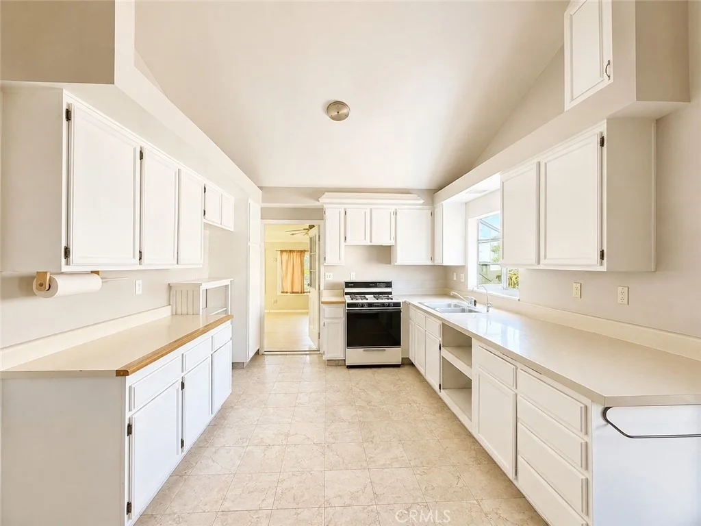 Photo of 35339 San Pablo