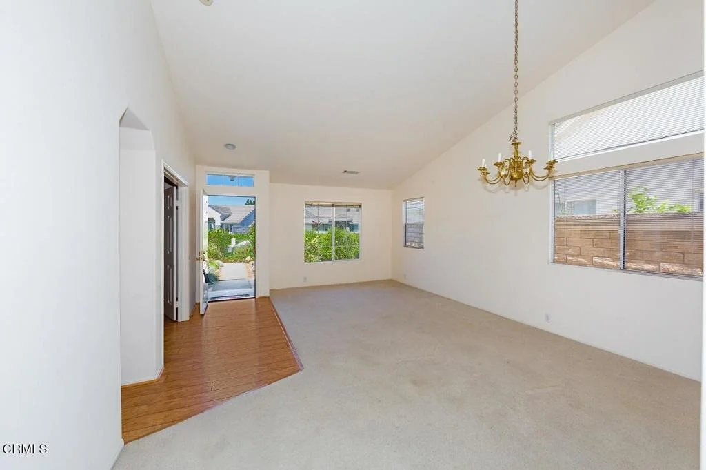 Photo of 2662 Waverly Avenue