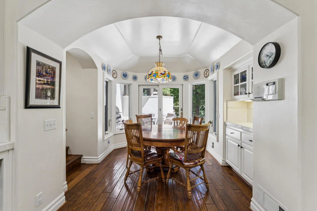 Photo of 391 Cedar Ridge Drive
