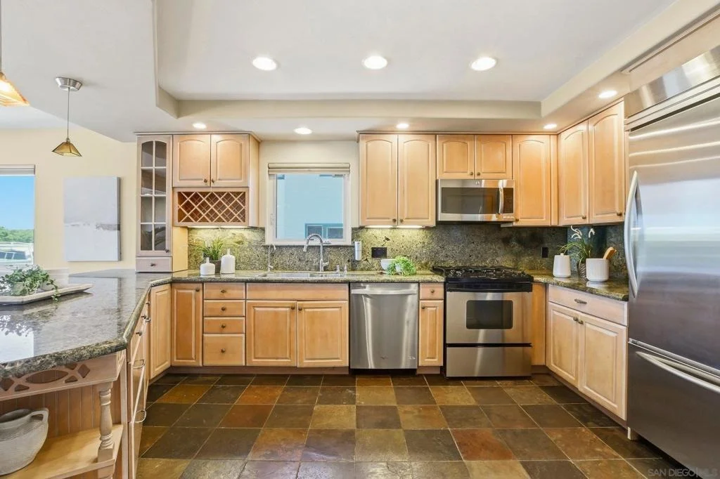 Photo of 3634 Crown Point Dr