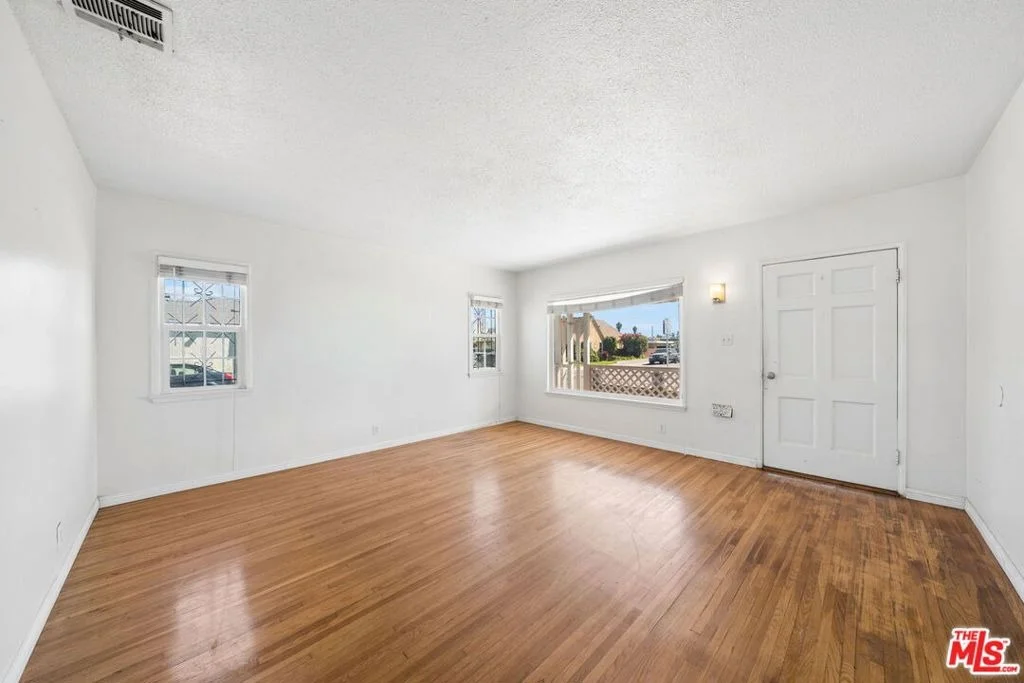 Photo of 601 W Arbutus Street
