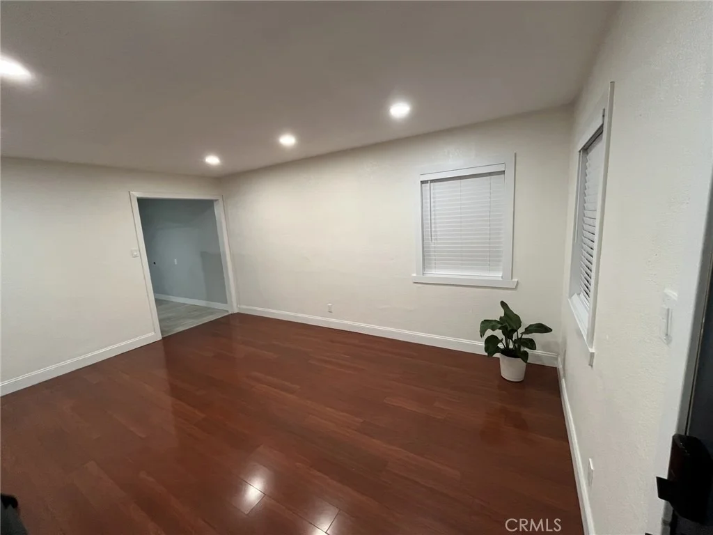 Photo of 18234 Bonham