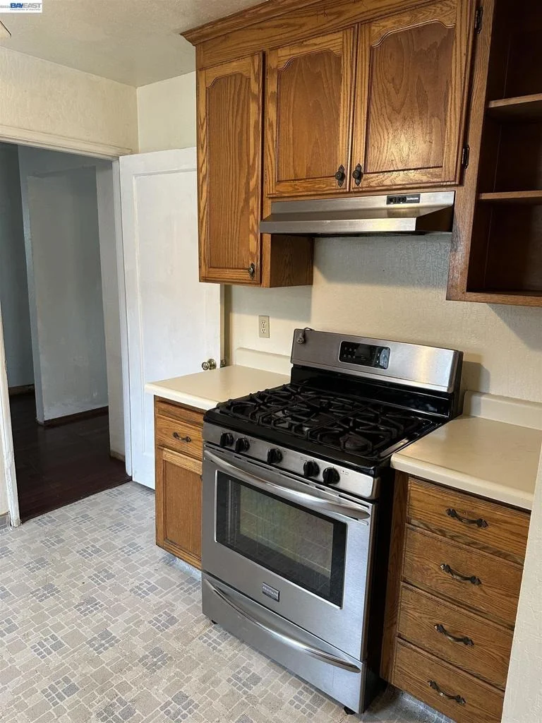 Photo of 36846 Niles Blvd