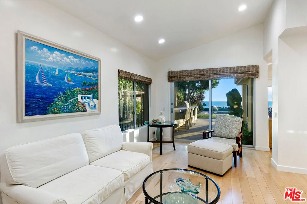 Photo of 24518 Vantage Point Terrace
